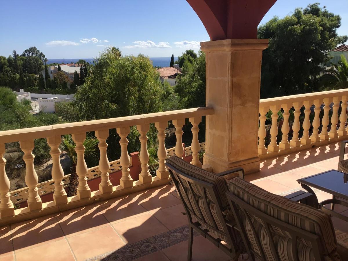 Villa Paloma Blanca Альбир Экстерьер фото