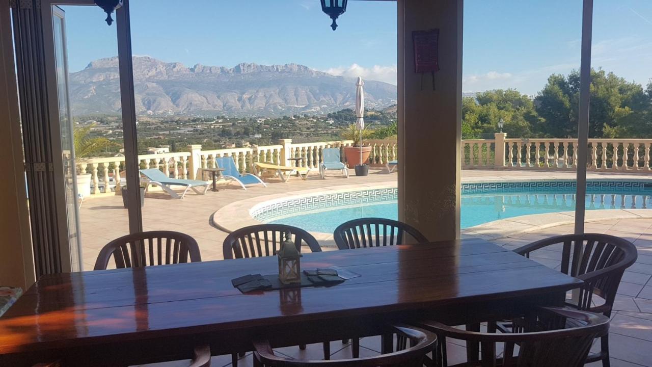 Villa Paloma Blanca Альбир Экстерьер фото