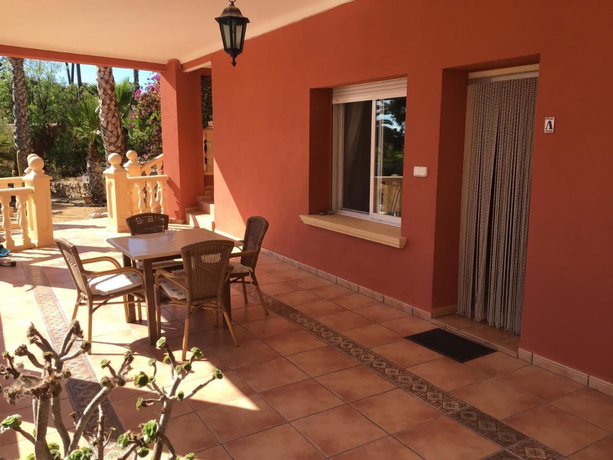 Villa Paloma Blanca Альбир Экстерьер фото